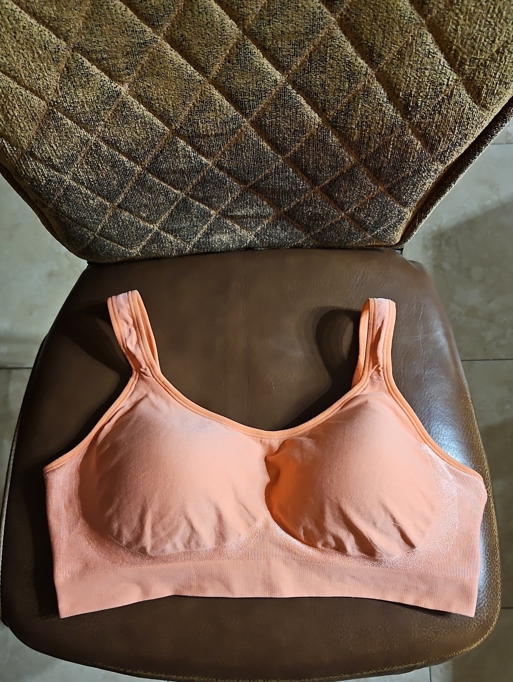 Underoutfit The Comfort Shaping Bra Wirefree Seamless Lightly Lined Coral Pink
